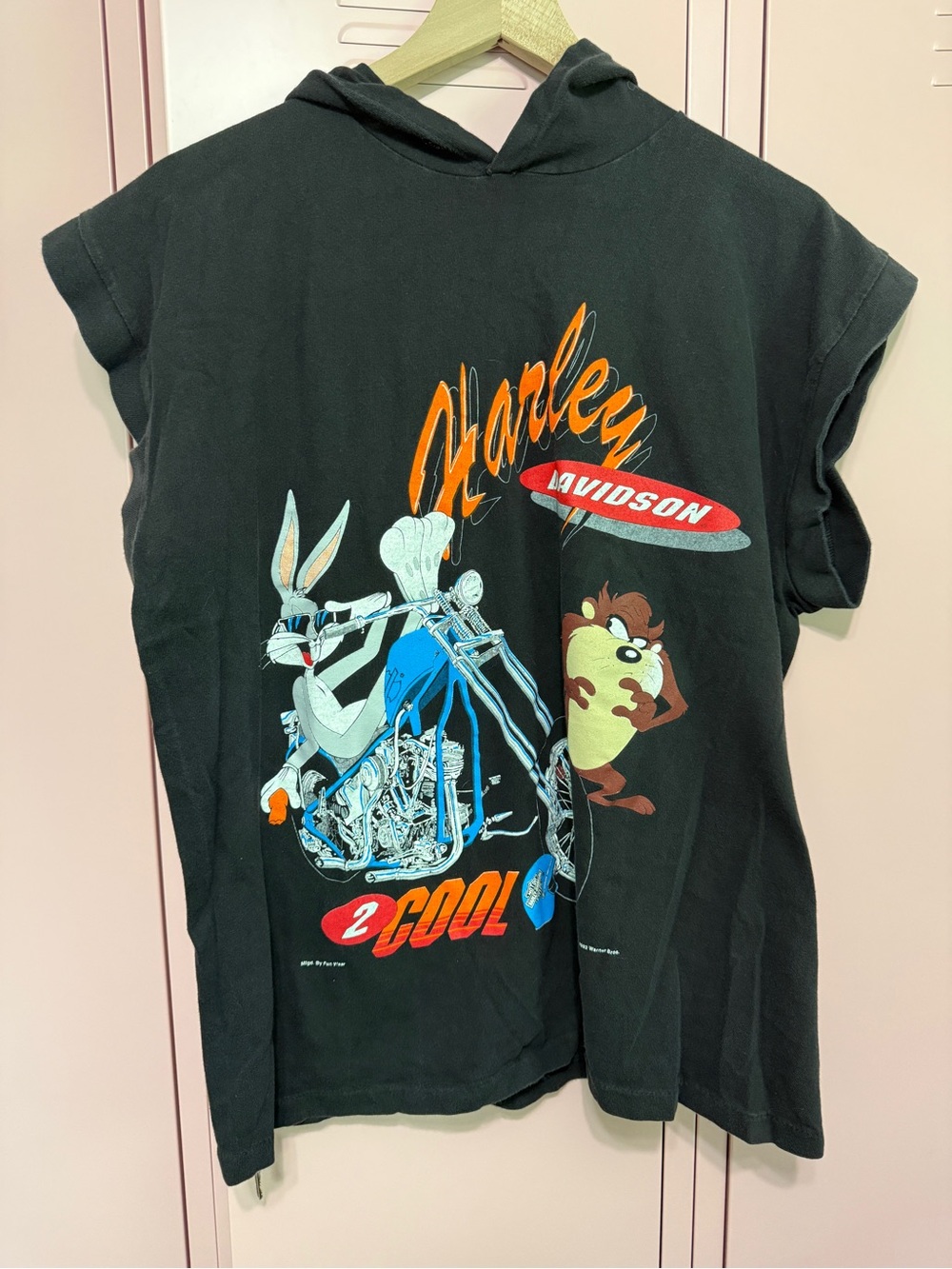 Vintage 2 Cool Harley Davidson Looney Tunes Cutoff Hooded Tshirt